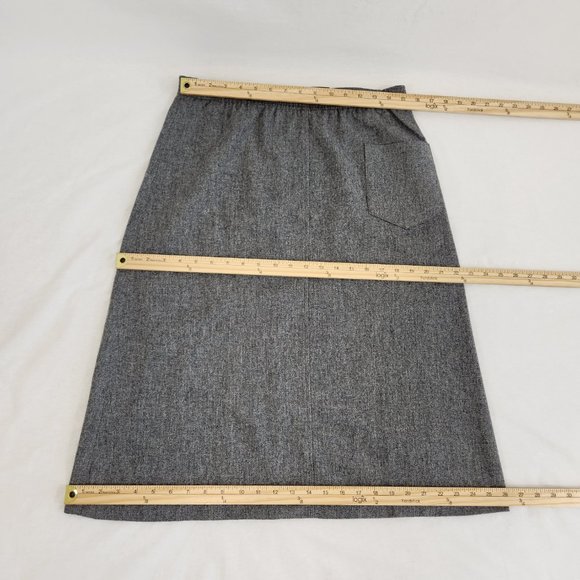 Vintage SUMMIT SPORTWEAR Minimalist Academia Wool Blend Gray Midi Skirt Size 10. - Picture 14 of 16